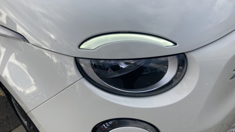 Fiat 500 87kW Icon 42kWh 3dr Auto Electric Hatchback